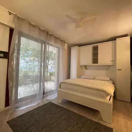 Apartmán Cosy A Avec Terrasse, Piscine Et Parking Prive - Fr-1-246-121 *