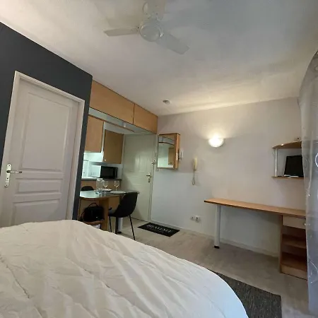 Apartmán Cosy A Avec Terrasse, Piscine Et Parking Prive - Fr-1-246-121 La Rochelle (Charente-Maritime)