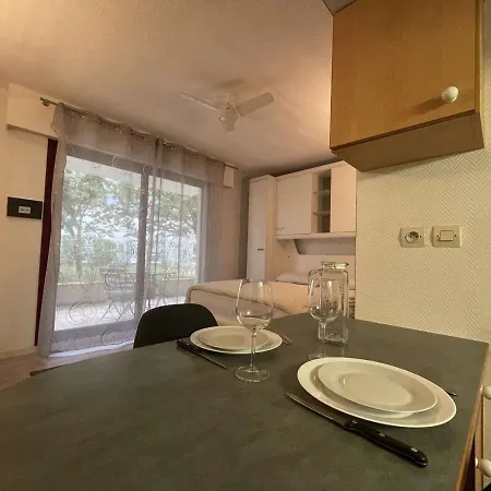 Apartmán Cosy A Avec Terrasse, Piscine Et Parking Prive - Fr-1-246-121 La Rochelle (Charente-Maritime)
